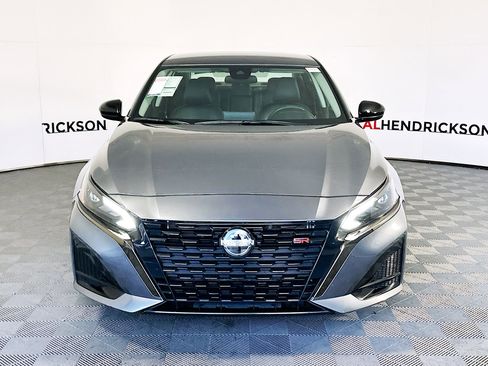 Used 2024 Nissan Altima 2.5 SR image 8