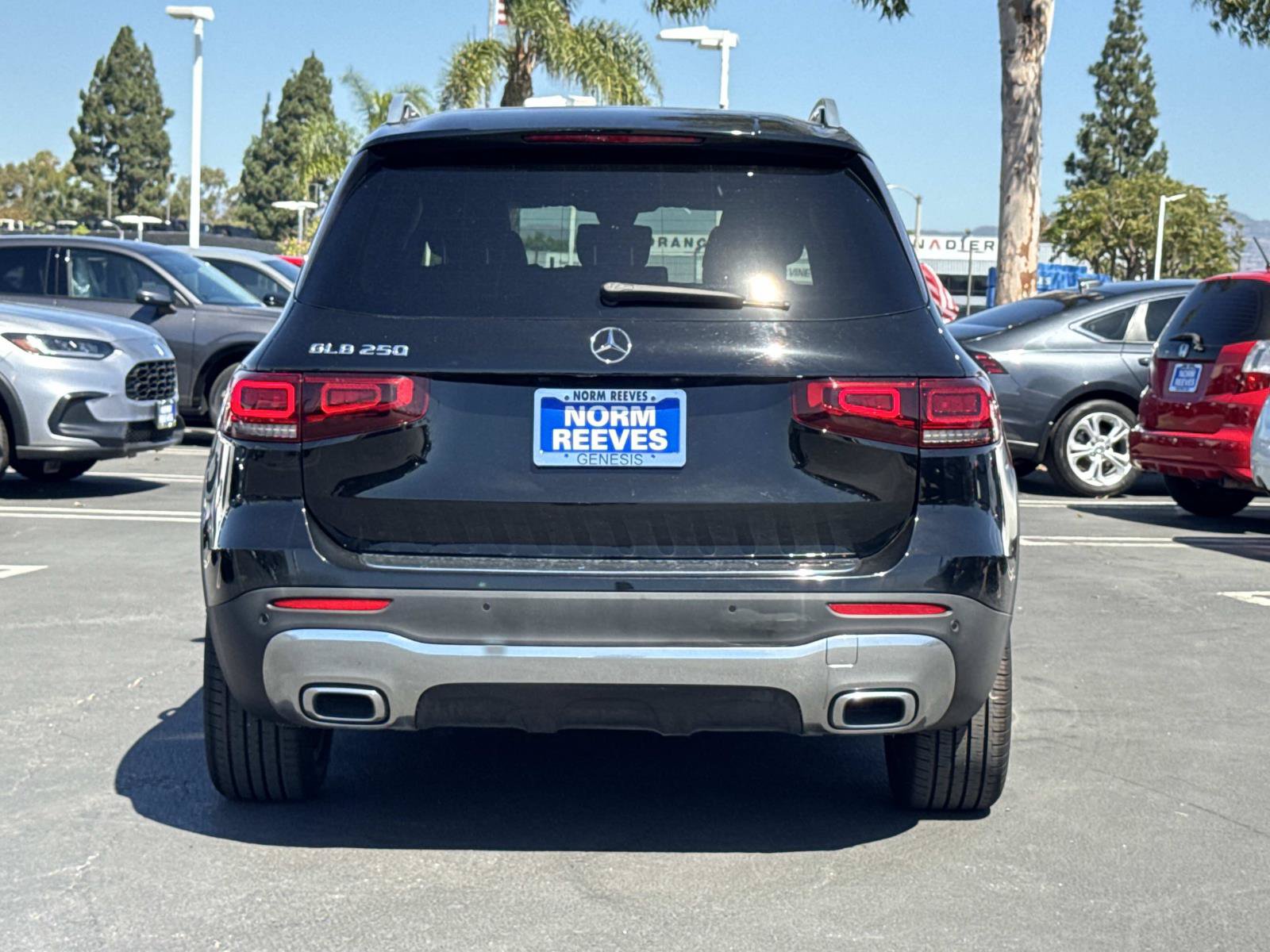 Used 2022 Mercedes-Benz GLB 250 image 4