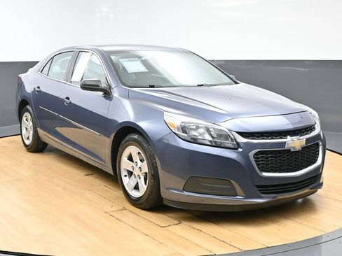 Used 2015 Chevrolet Malibu LS w/ Protection Package FWD image 2