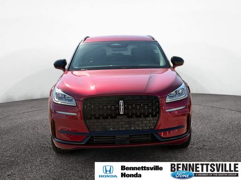 Used 2024 Lincoln Corsair Reserve w/ Jet Appearance Package image 8