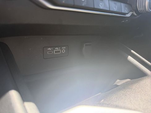 Used 2025 Nissan Altima 2.5 SV FWD image 23