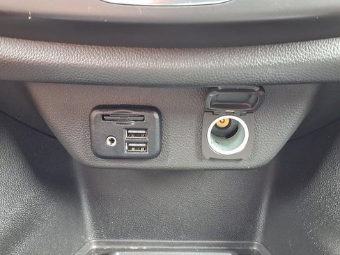 Used 2023 Chevrolet Traverse High Country w/ LPO, Floor Liner Package FWD image 10