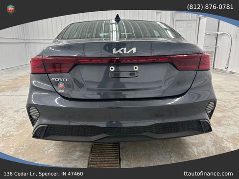 Used 2024 Kia Forte LXS w/ LXS Technology Package FWD image 5