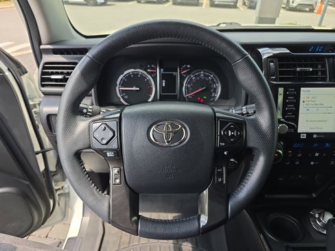Used 2021 Toyota 4Runner Nightshade AWD/4WD image 31