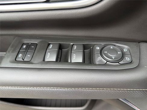 Used 2021 GMC Yukon SLT w/ SLT Luxury Plus Package AWD/4WD image 21