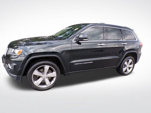 Used 2014 Jeep Grand Cherokee Limited w/ Trailer Tow Group IV AWD/4WD image 3