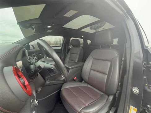 Used 2021 Chevrolet Blazer RS w/ Enhanced Convenience Package image 23