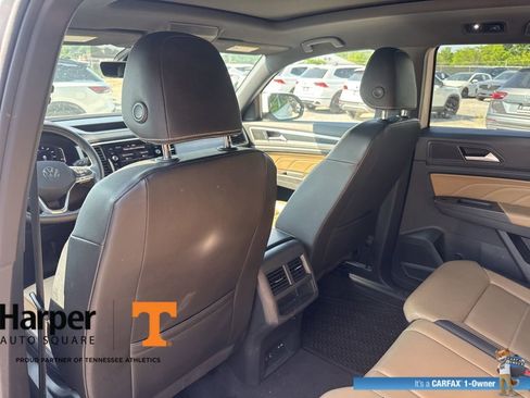 Used 2023 Volkswagen Atlas Cross Sport SE w/ Panoramic Sunroof Package AWD/4WD image 11
