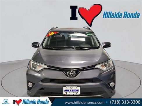 Used 2018 Toyota RAV4 XLE image 8