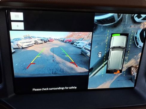 Used 2024 Ford Bronco Outer Banks image 23