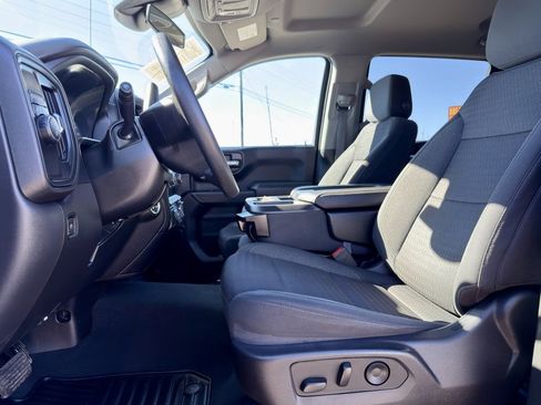 Used 2022 Chevrolet Silverado 1500 Custom image 10