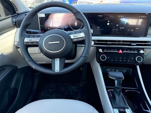 New 2026 Hyundai Tucson SEL image 18