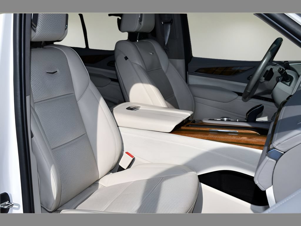 Used 2021 Cadillac Escalade Sport Platinum AWD/4WD image 32