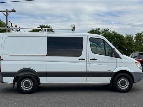 Used 2012 Mercedes-Benz Sprinter 2500 w/ Additional Battery Pkg image 7