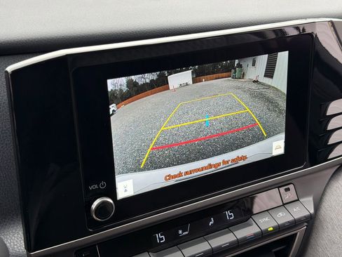 Used 2026 Toyota Camry LE image 8