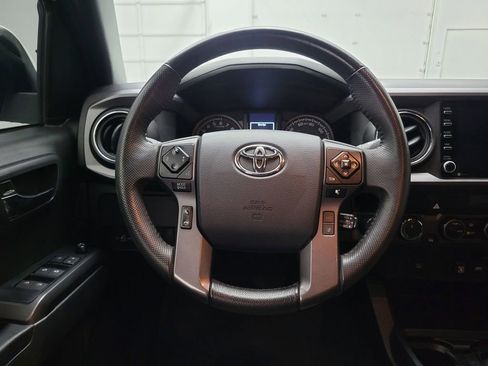 Used 2023 Toyota Tacoma TRD Off-Road image 15