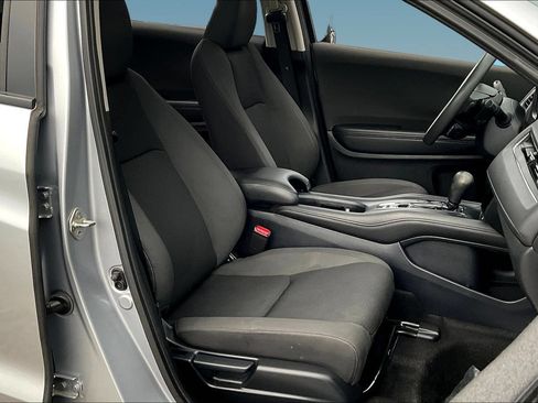 Used 2019 Honda HR-V EX image 28