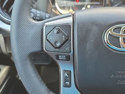Used 2023 Toyota Tacoma SR5 w/ Technology Package AWD/4WD image 17