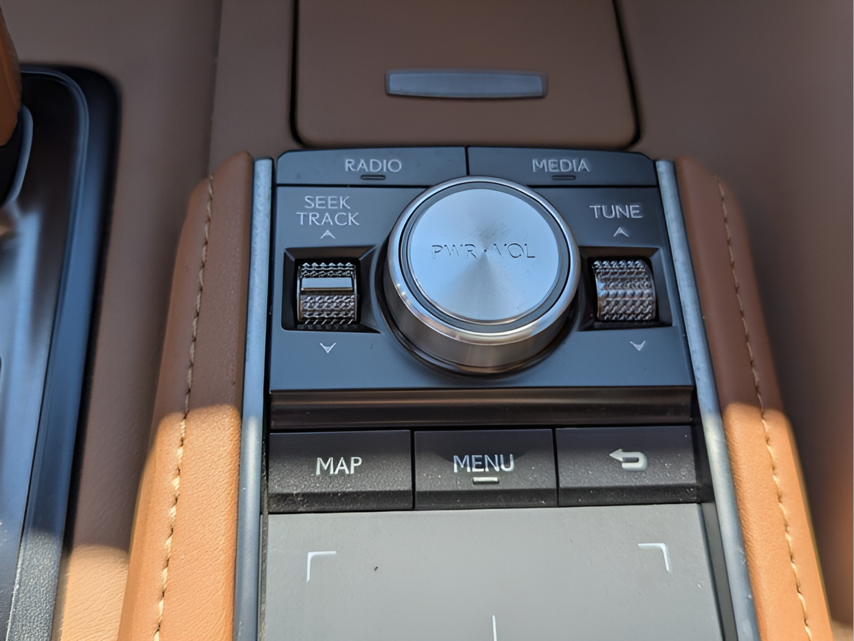 Used 2022 Lexus LC 500 Convertible w/ Touring Package RWD image 21