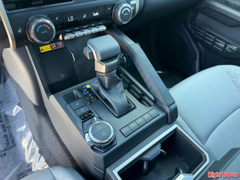 New 2026 Toyota Tacoma SR5 AWD/4WD image 22
