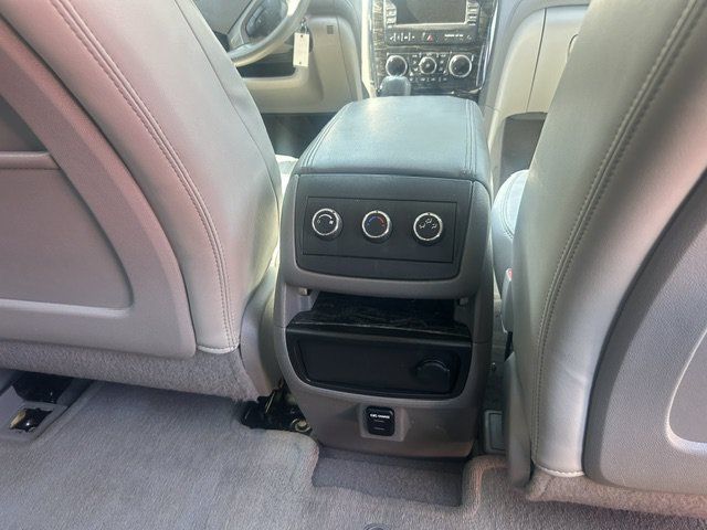Used 2014 Buick Enclave Leather FWD image 11