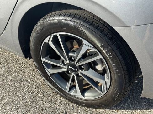 Certified 2024 Kia Forte LXS image 8