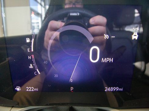 Certified 2024 Buick Envista Sport Touring w/ Convenience I Package image 21