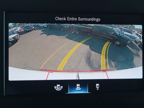 Used 2022 Mercedes-Benz Sprinter 2500 image 32