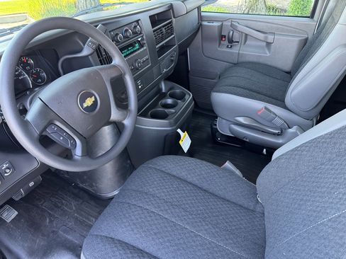 New 2026 Chevrolet Express 2500 w/ Driver Convenience Package image 9