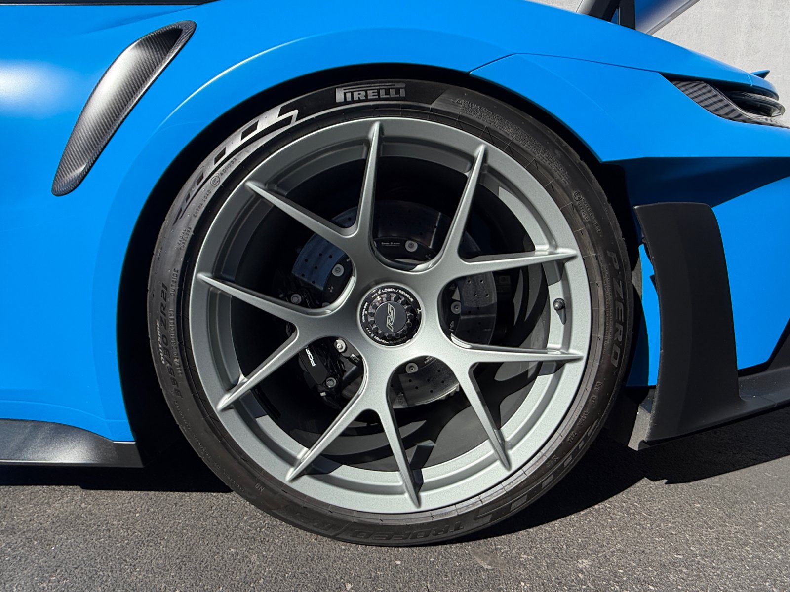 Used 2024 Porsche 911 GT3 RS RWD image 10