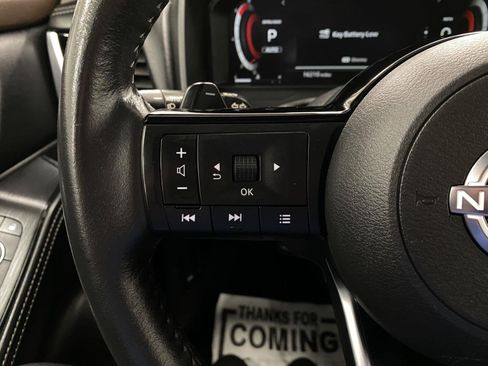 Certified 2023 Nissan Rogue Platinum w/ Platinum Premium Package AWD/4WD image 16