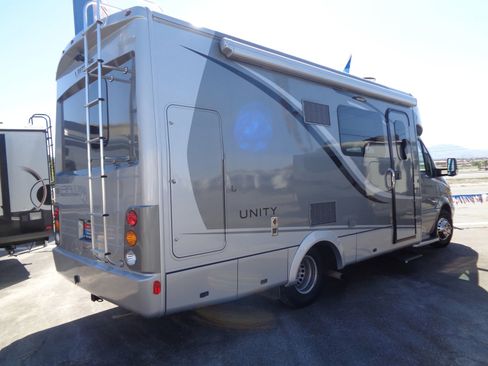 Used 2015 Mercedes-Benz Sprinter 3500 image 14