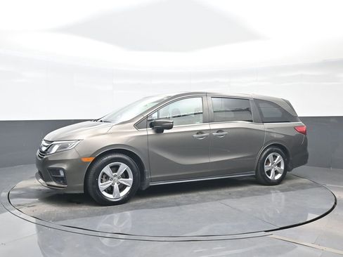 Used 2019 Honda Odyssey EX-L image 2