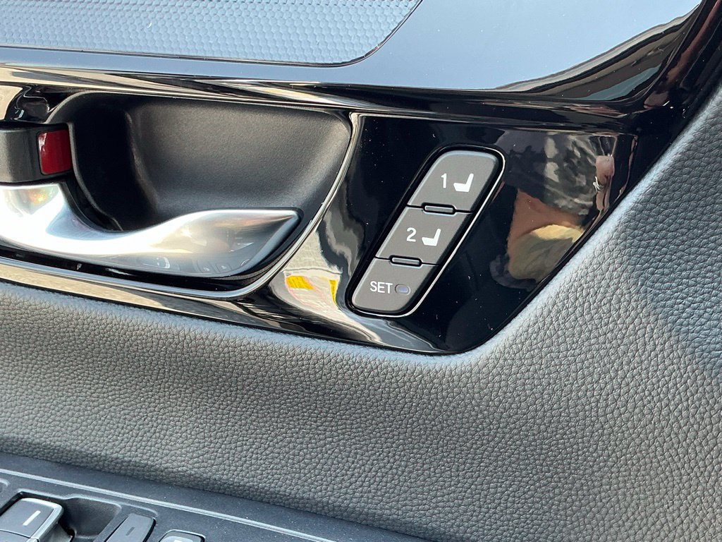 Certified 2026 Honda CR-V EX-L image 34