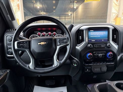 Used 2023 Chevrolet Silverado 2500 LT w/ Convenience Package image 26