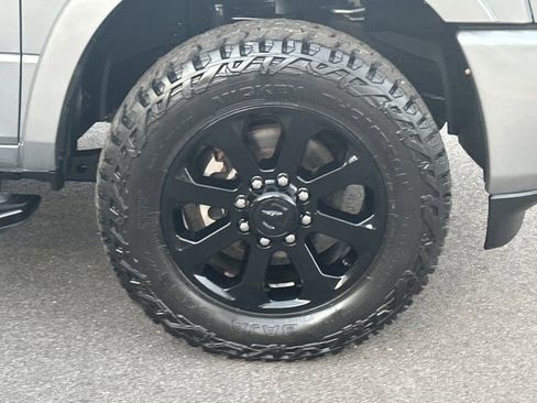 Used 2020 RAM 3500 Laramie w/ Night Edition image 13