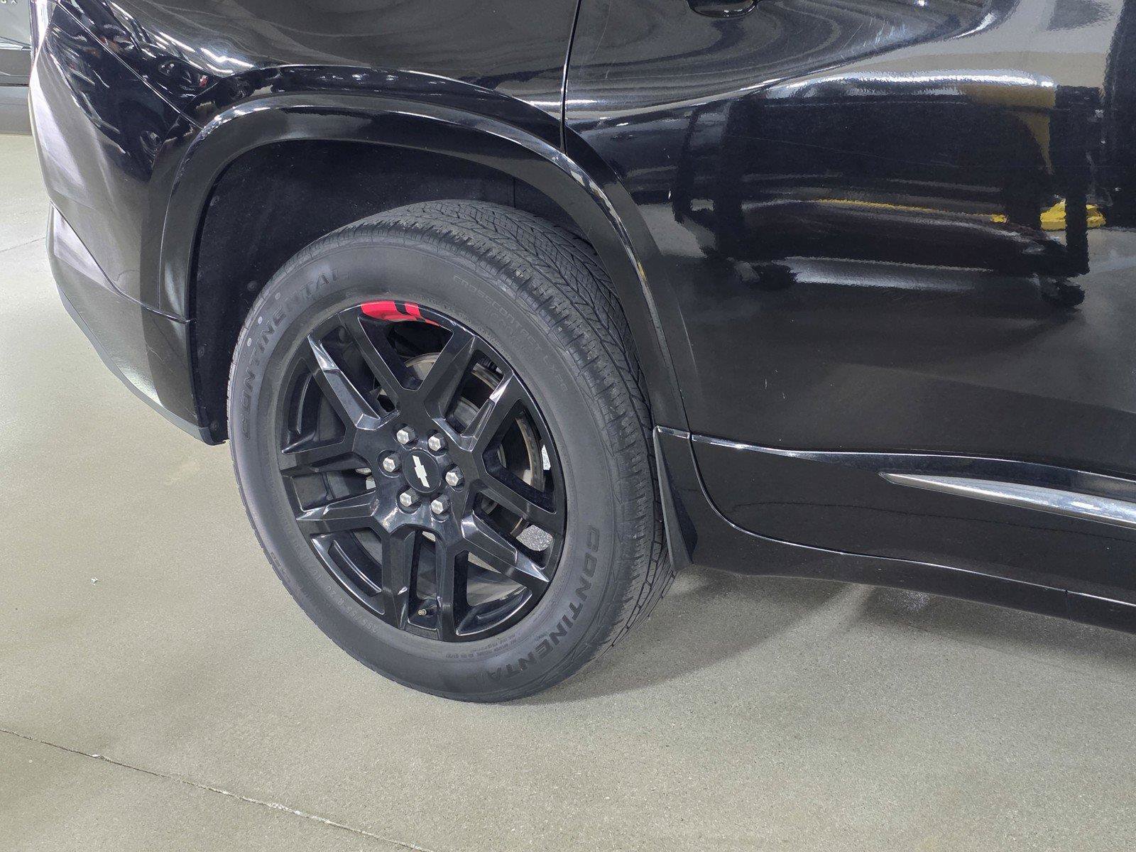 Used 2019 Chevrolet Traverse Premier w/ Redline Edition FWD image 9