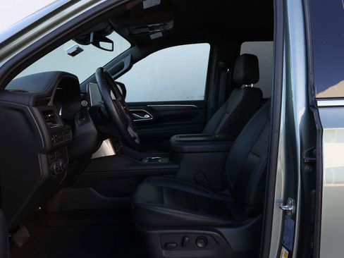 Used 2024 Chevrolet Tahoe LT image 8