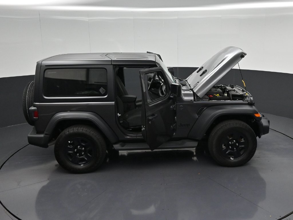 Used 2026 Jeep Wrangler Sport AWD/4WD image 35