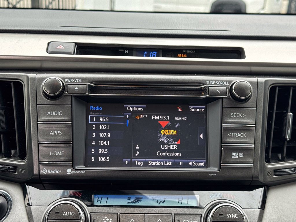 Used 2015 Toyota RAV4 Limited AWD/4WD image 21