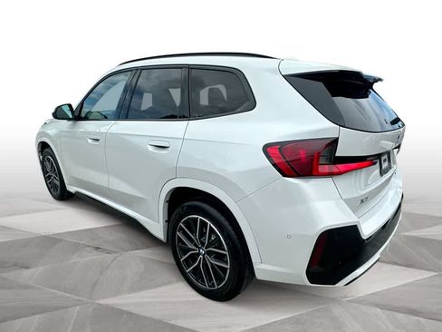 Used 2025 BMW X1 xDrive28i AWD/4WD image 6