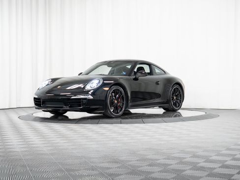 Used 2014 Porsche 911 Carrera 4S AWD/4WD image 32