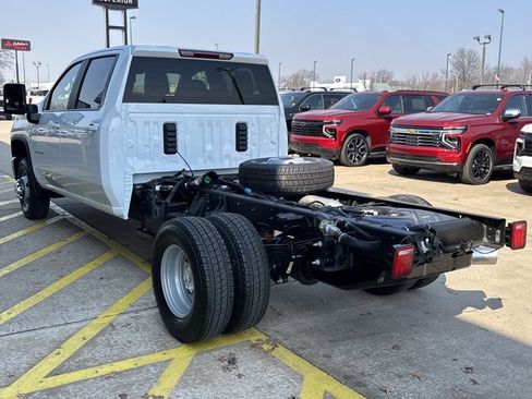 New 2026 Chevrolet Silverado 3500 LT w/ Convenience Package image 5