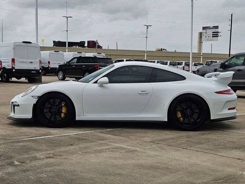 Used 2014 Porsche 911 GT3 RWD image 6