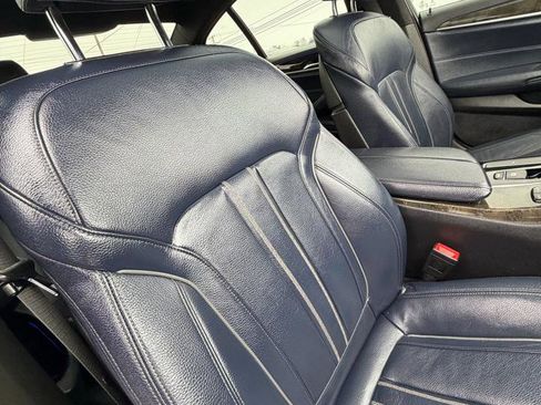 Used 2018 BMW 530i xDrive image 63