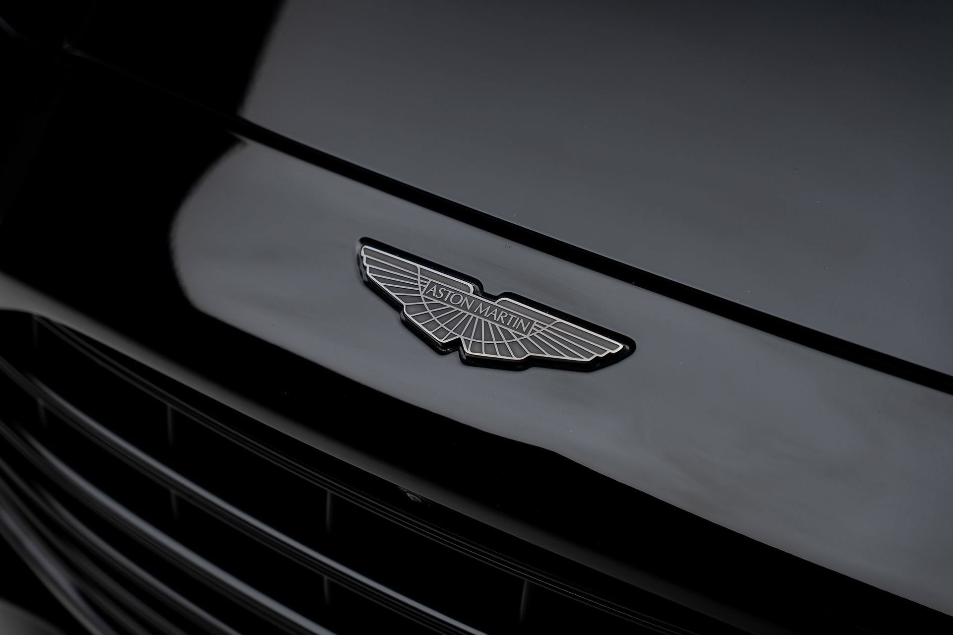 Used 2023 Aston Martin DBX 707 AWD/4WD image 12