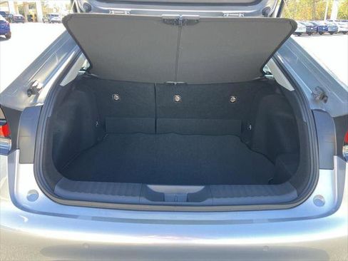 Certified 2025 Toyota Prius LE image 26