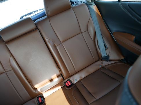 Used 2022 Subaru Outback Touring image 14