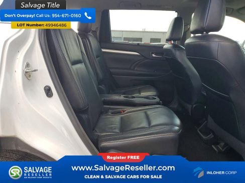 Used 2018 Toyota Highlander XLE AWD/4WD image 15