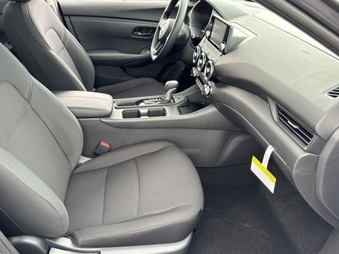 New 2025 Nissan Sentra S image 18